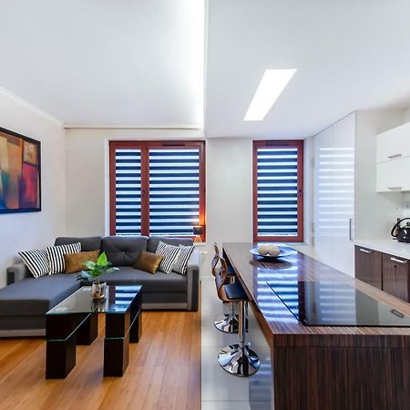 Clicktheflat Luxury Apartment In Warschau Buitenkant foto