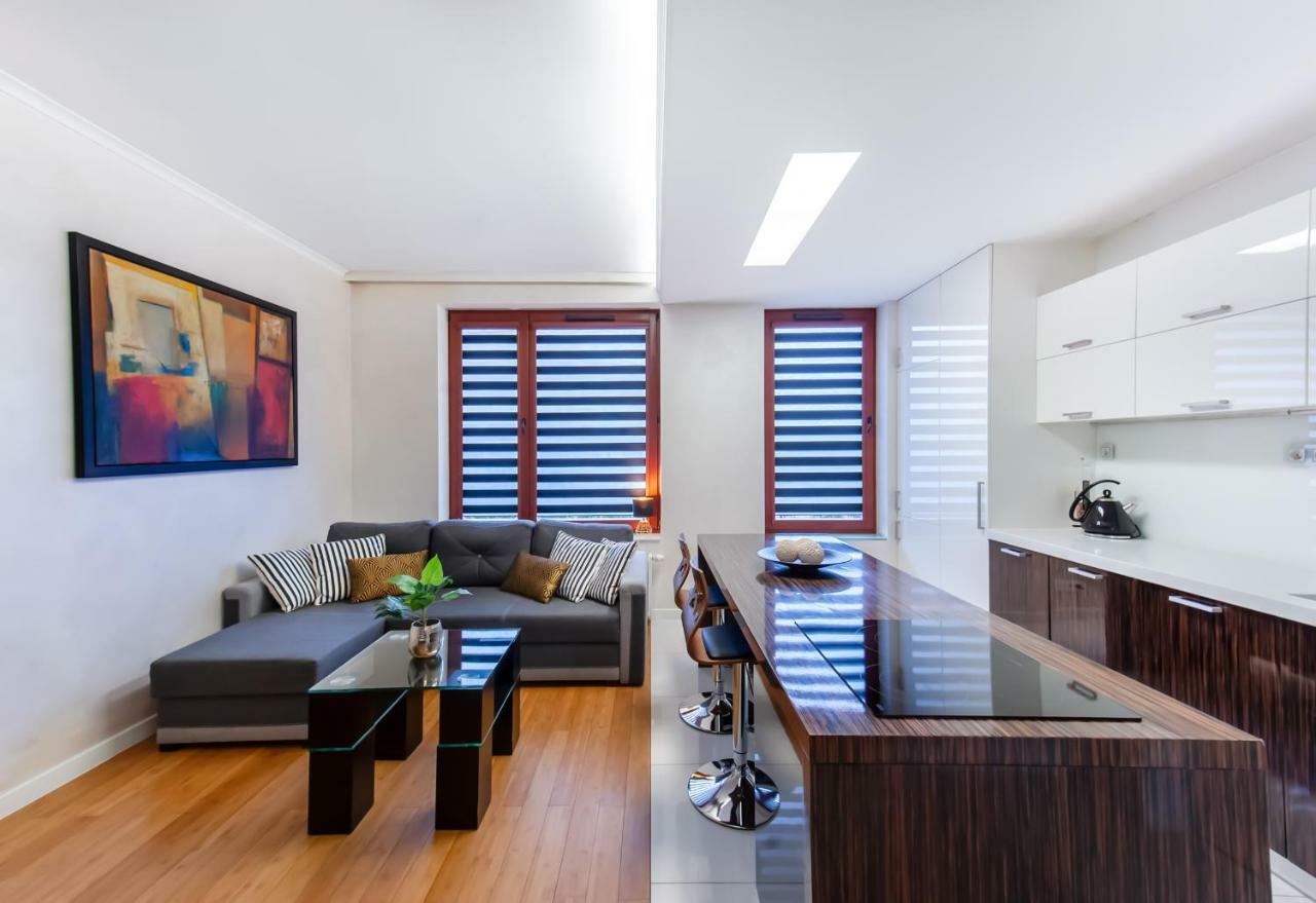 Clicktheflat Luxury Apartment In Warschau Buitenkant foto